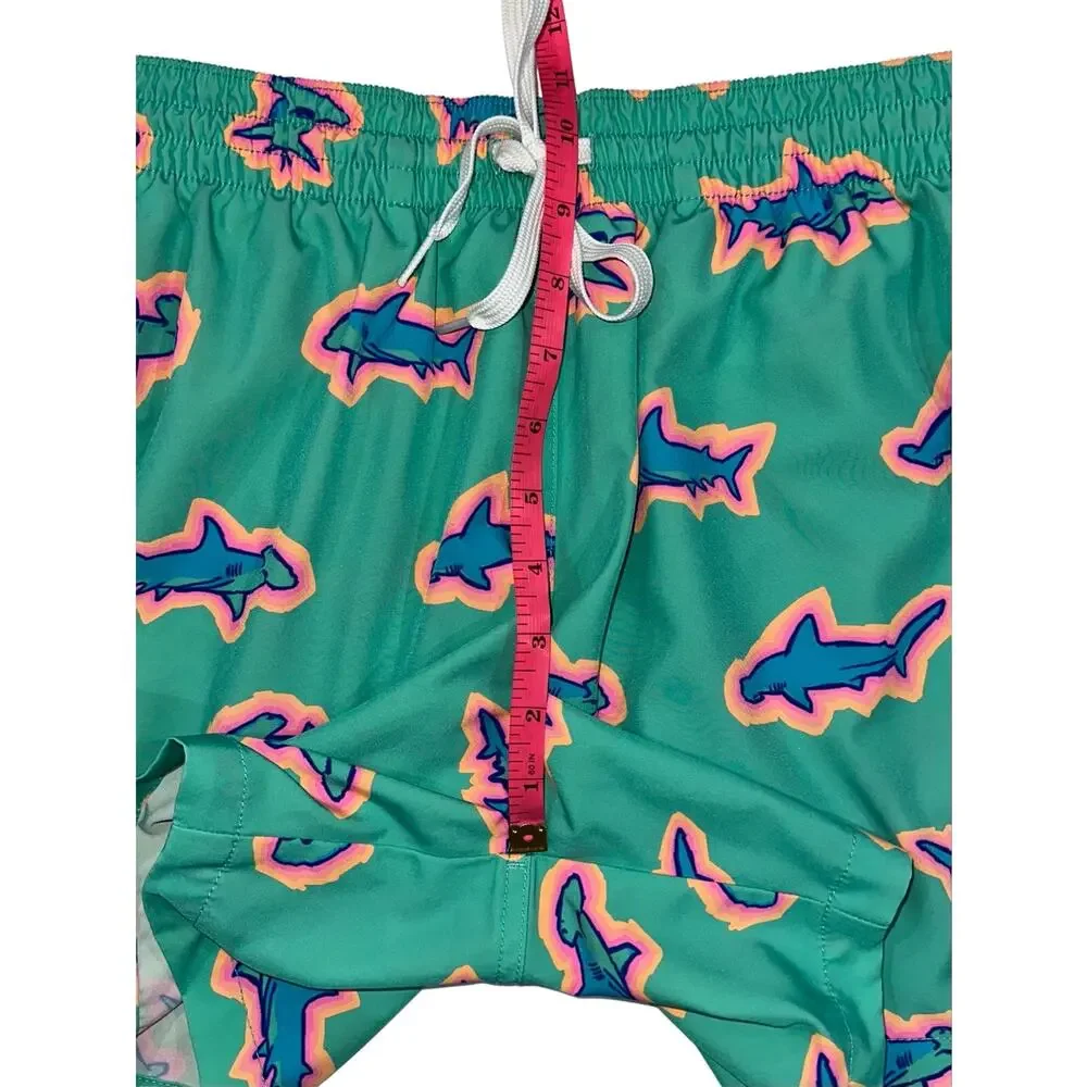 Chubbies Men's Apex Swimmers Green Shark 5.5